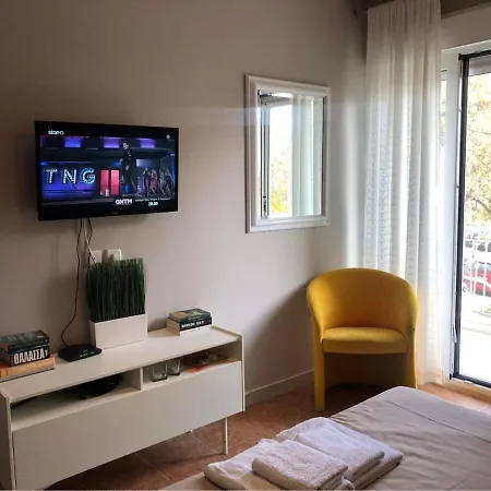 Downtown 37sm, Sunny & Refurbished شقة *