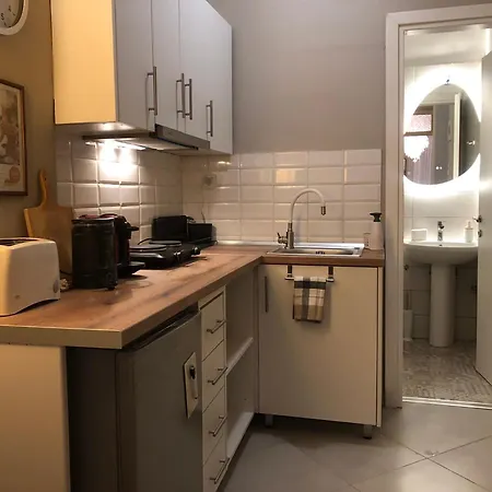 Downtown 37sm, Sunny & Refurbished * סלוניקי