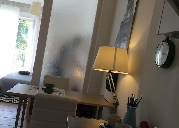 Διαμέρισμα Downtown 37sm, Sunny & Refurbished