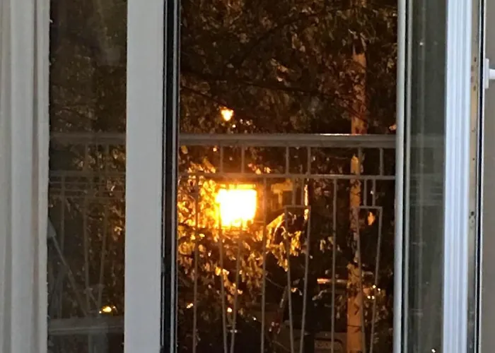 Downtown 37sm, Sunny & Refurbished