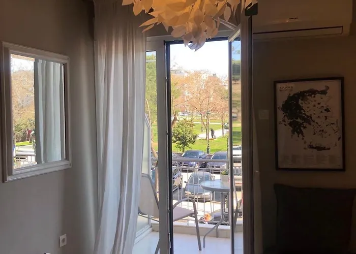 Downtown 37sm, Sunny & Refurbished Daire *