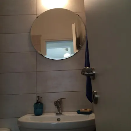 Апартаменты Downtown 37sm, Sunny & Refurbished Салоники